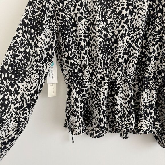 Nine Britton Women Faux Wrap Elastic Tie Waist Animal Print Blouse Size LP - Picture 10 of 11